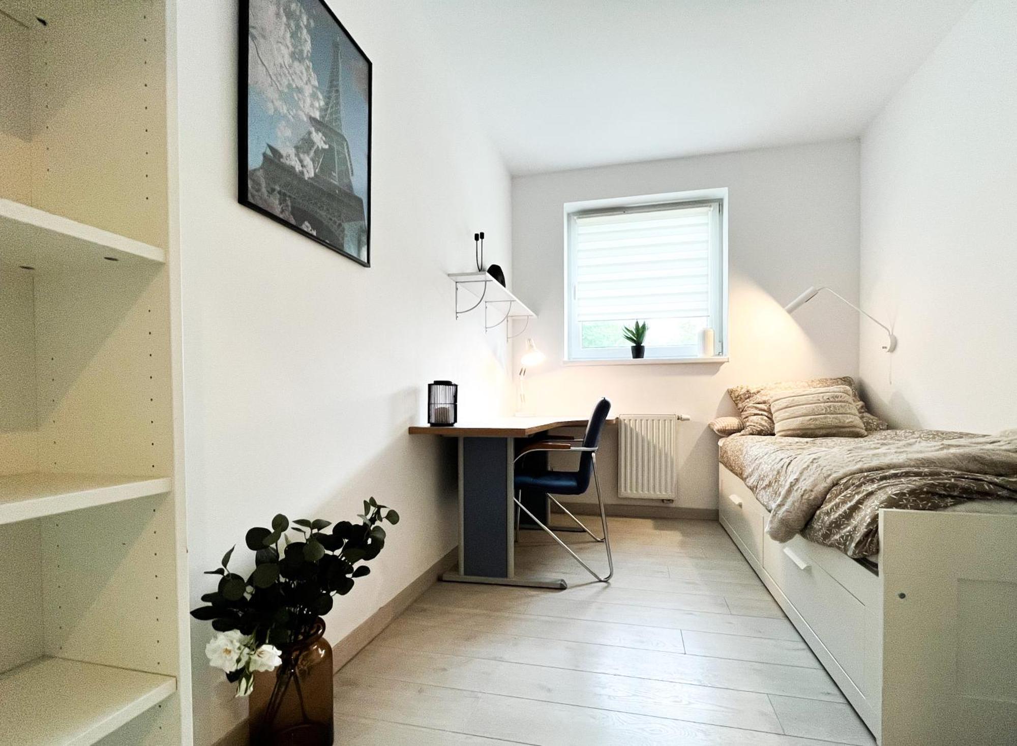 Walk To Park, Modern 2Bd Kitchen! Balcony, Parking Appartement Wrocław Buitenkant foto